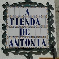 A Tienda De Antonia, Castropol