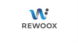 Rewoox, Dos Hermanas
