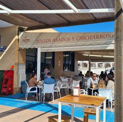 Churreria Laura pollos asados y chicharrones, Matalascañas