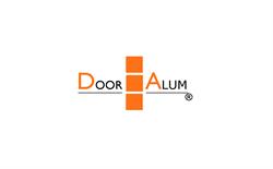 DOORALUM, A Merca
