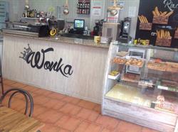 New wonka, Paterna
