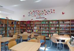 Biblioteca Pública Municipal de Olías del Rey.