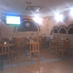 Bar Jamayka, Pinto
