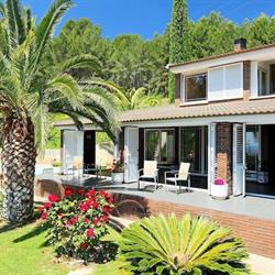 Casa Picarany, Almoster