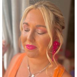Peluquera A Domicilio - Servicio De Peluquería A Domicilio En Alcalá De Henares Y Alrededores, Villalbilla