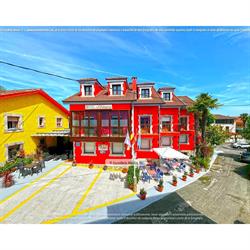 Hotel Las Palmeras, Celorio