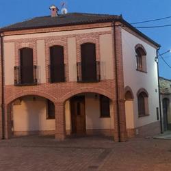 Choco Bar Plaza, Miguelañez