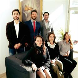 Grupo Martinez Dominguez Abogados / Adm. de fincas / Inmobiliaria, Elda