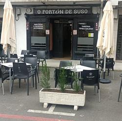 O Portón de Suso, Padrón