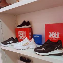 ZAPATERIA OUTLET ITALIAN & STOCKS, Reus