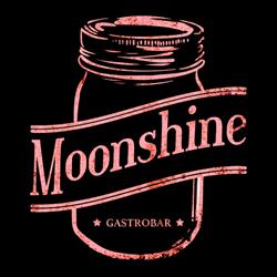 Moonshine, Pamplona