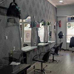 PELUQUERIA NOELIA Unisex, Aspe