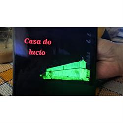 Casa do Lucio, Traba