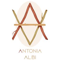 Antonia Albi, Elda