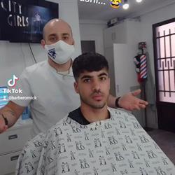 Barbero Mick, Vall d'Alba